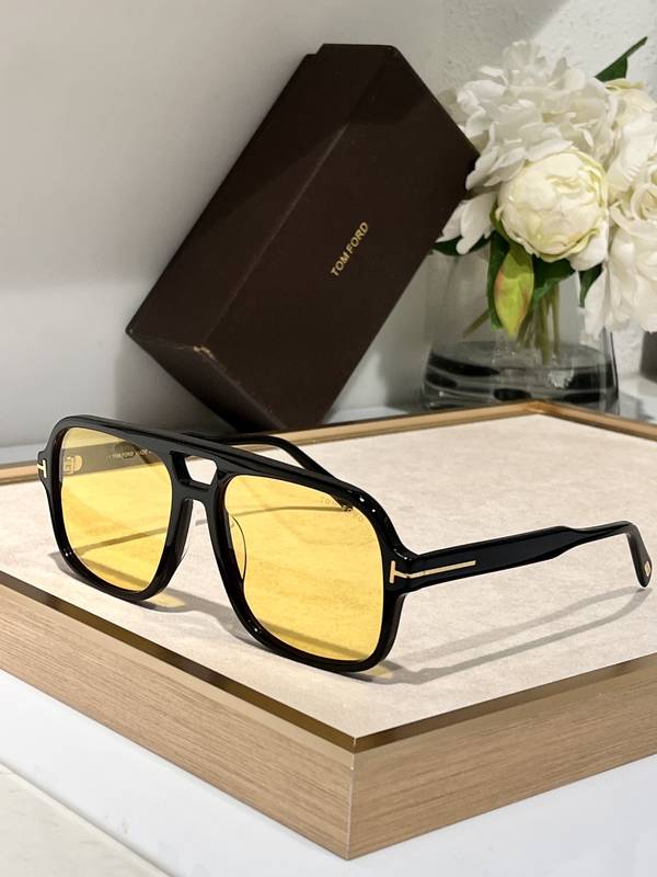 Tom Ford Sunglasses Top Quality TOS01382